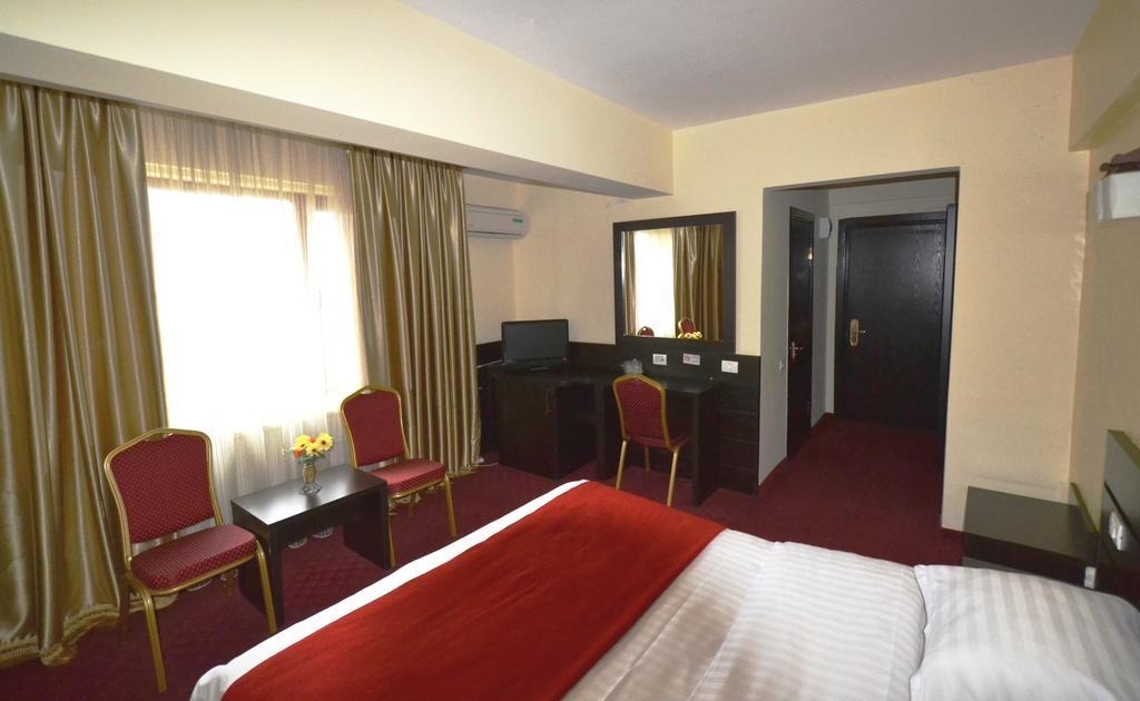 Ancor 3* Pipera