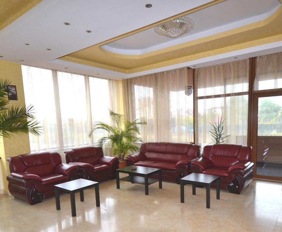 Ancor Hotel 3*